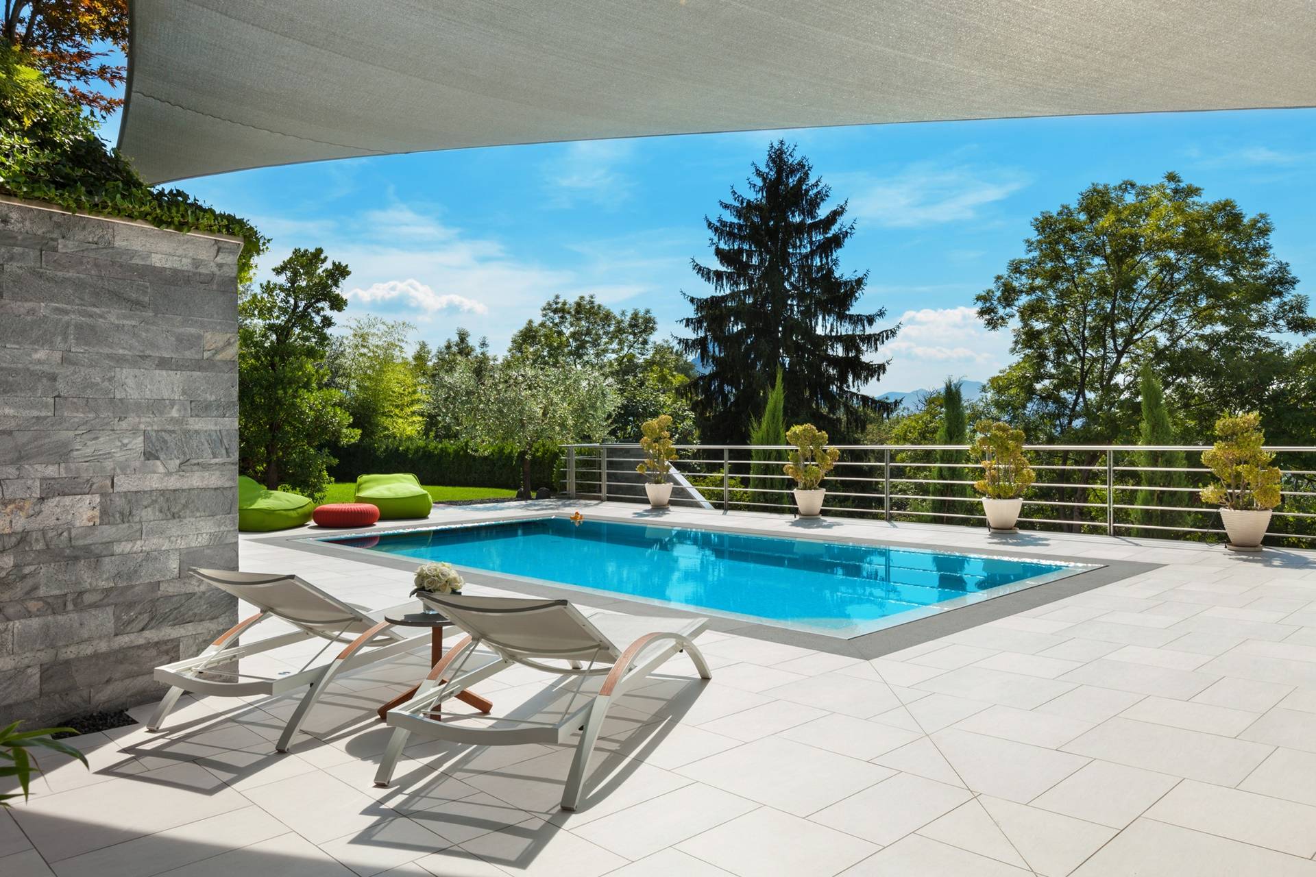 Traum-Pool - Weinbergmayr Anita